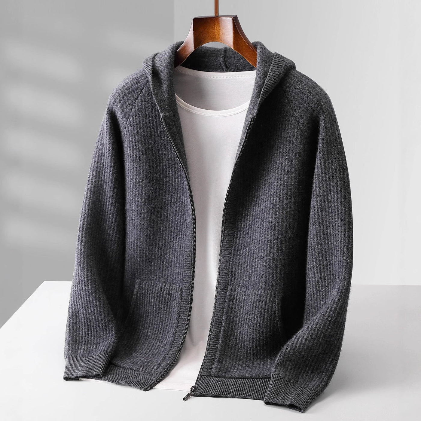 LOUREN™ | Cashmere Hættetrøje med Lynlås